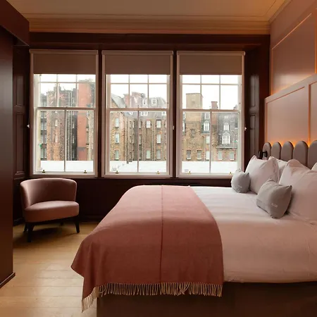 The Address Wren 4*