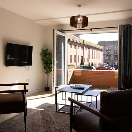 West End 3br Flat Near Kelvinbridge Woodside *