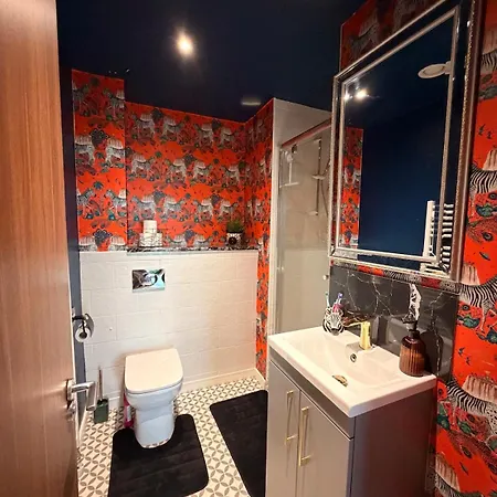 Ensuite By Commonwealth Stadium Emirates Arena * 글라스고