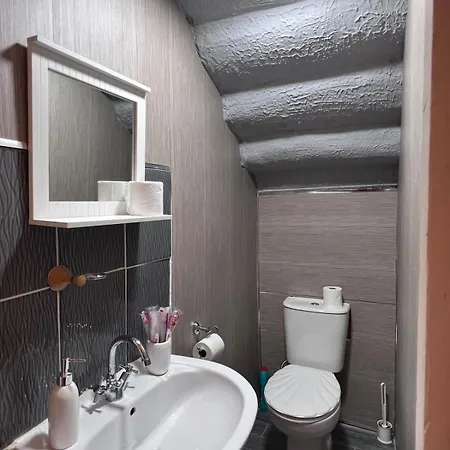 Cosy 5-bed House Free Parking Group Contractor Family Friendly בית נופש גלאזגו