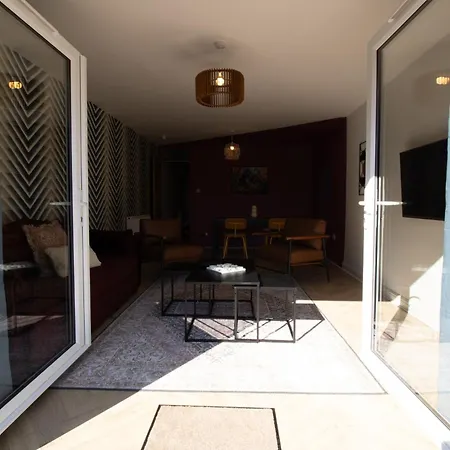 בית נופש West End 3br Flat Near Kelvinbridge Woodside