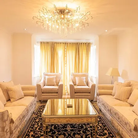 Comfortable & Fabulous Family With Garden - Pass The Keys בית נופש