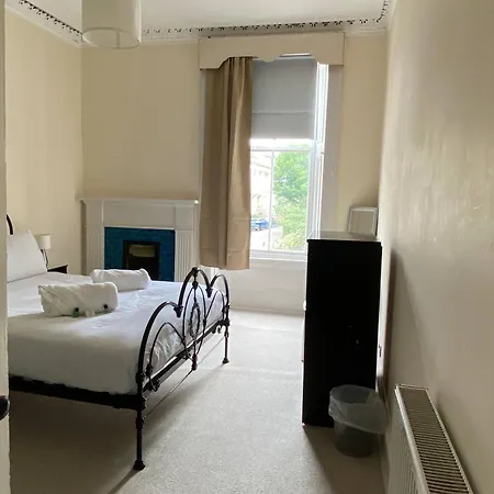 Charming Victorian In - Perfect Family Retreat * גלאזגו