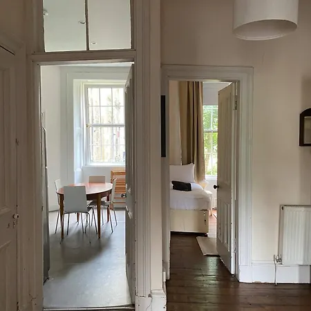 Charming Victorian In - Perfect Family Retreat
