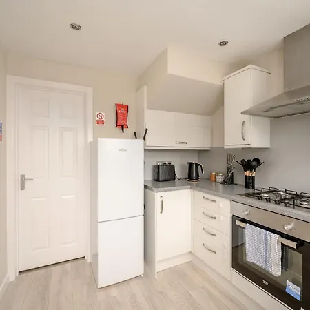 Ochil 3 Bedroom House - Falkirk