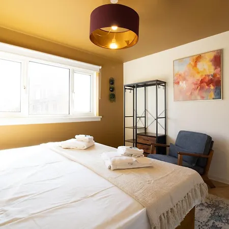 West End 3br Flat Near Kelvinbridge Woodside *