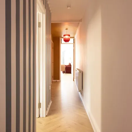 West End 3br Flat Near Kelvinbridge Woodside