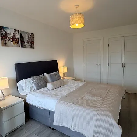 Bedford New Build Modern 2 Bedroom * Glasgow