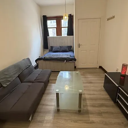 3 Person 10-minute Escape Near Hampden Park Stadium * Glasgow