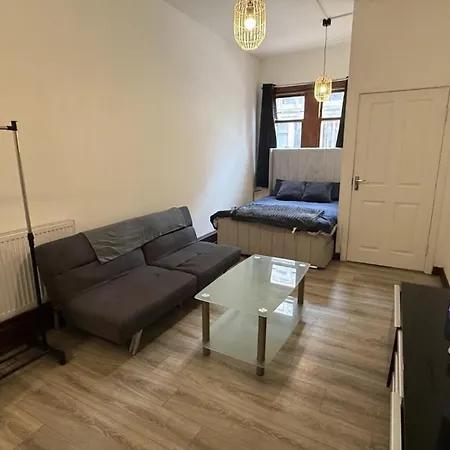 Appartamento 3 Person Near Hampden Park Stadiu