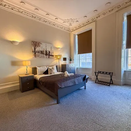 Appartamento 5br Flat | Sleeps 10 | Sauchiehall St *