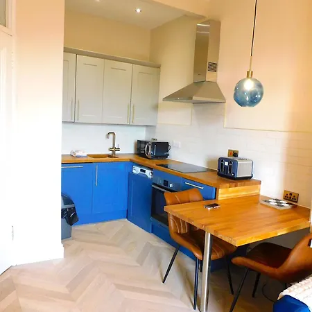 Appartamento Stylish West End Newly Refurbished Sleeps 4