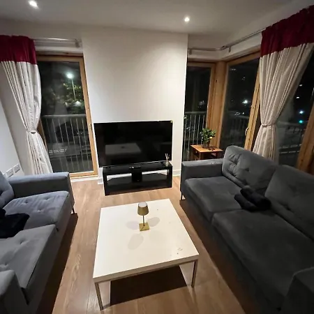 Bright Modern Appartamento