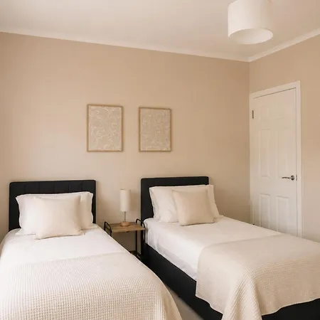 Cozy 3 Bdr In Sleeps 6 Parking Appartamento Glasgow