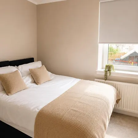 Appartamento Cozy 3 Bdr In Sleeps 6 Parking