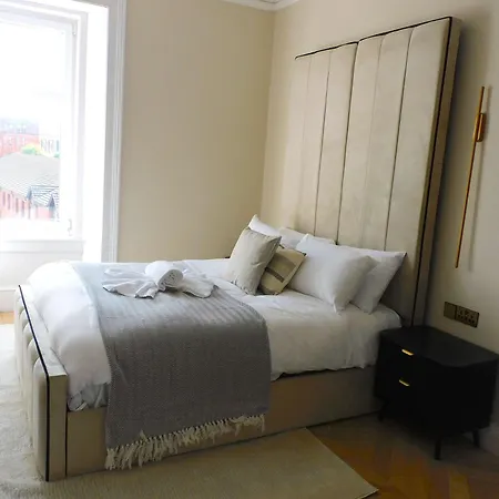 Stylish West End Newly Refurbished Sleeps 4 Appartamento Glasgow