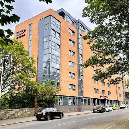 Student Only Ensuites By The River Near Centre On Old Dumbarton Road Glasgow