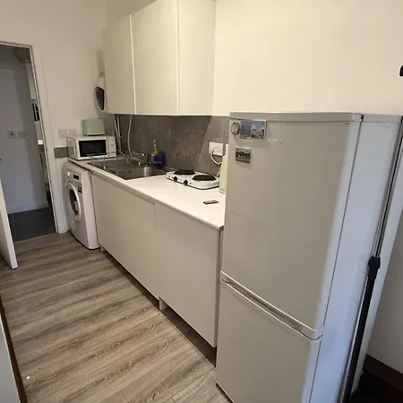 3 Person 10-minute Escape Near Hampden Park Stadium * Glasgow
