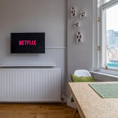 Locale 1 Bed For Professionals Glasgow