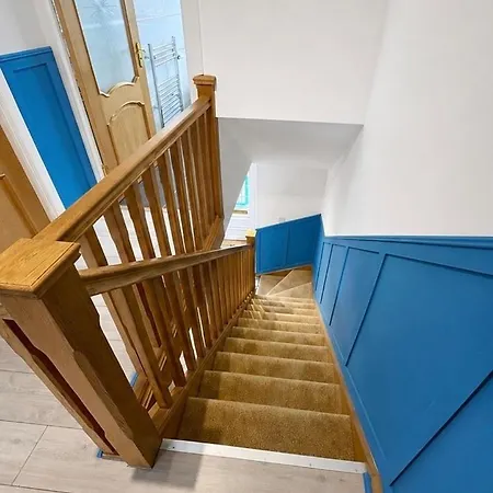 Stylish With Balcony And Free Parking * Rutherglen