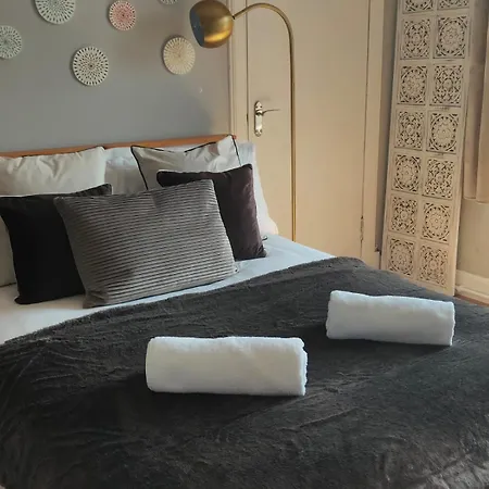 Locale 1 Bed For Professionals Appartamento