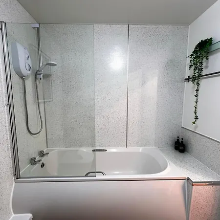 Appartamento Stunning 2-bed Retreat In