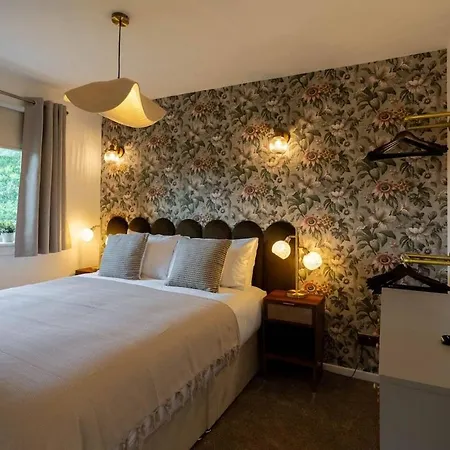 Kelvin House, 3br, Free Parking & Private Garden Appartamento Glasgow