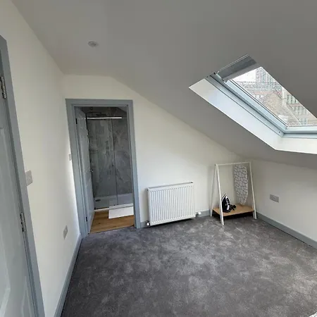 Lejlighed 4 Bedroom In Centre *