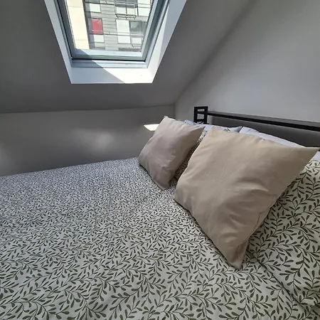 4 Bedroom In Centre Lejlighed
