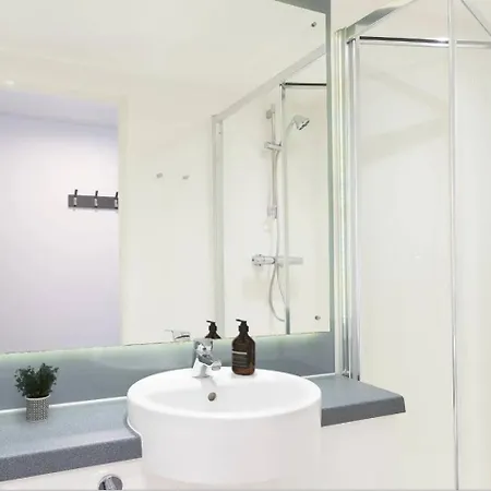 Konukevi Modern Student En-suite In Glasgow!