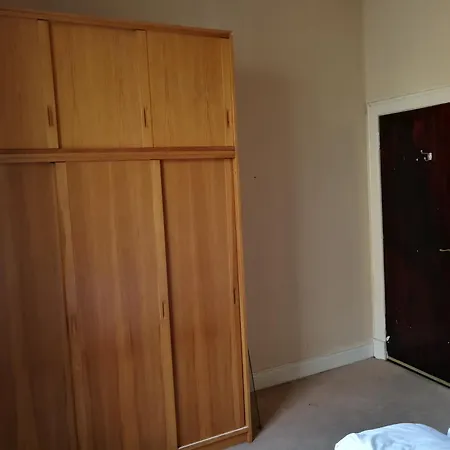 Appartamento Cosy 3 Bedroom Full *