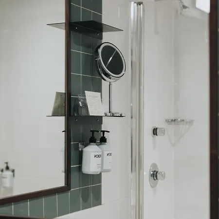 Arthouse - Newly Refurbished 4*