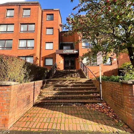 Anniesland 1bd Flat - Free Parking *