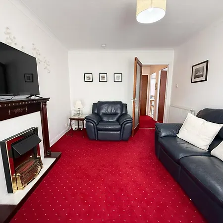 Anniesland 1bd Flat - Free Parking Апартаменты Глазго