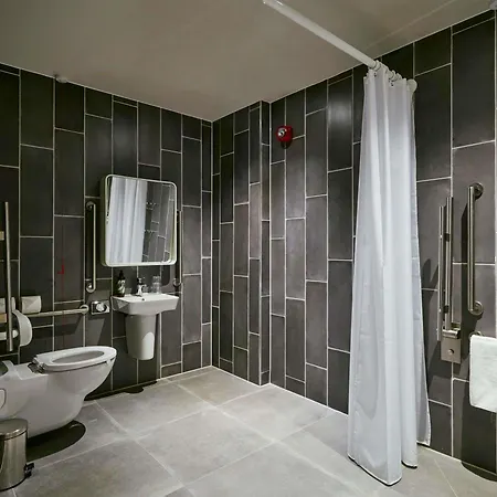 Adagio Apart-hotel 4*