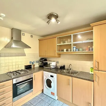 Centre Stylish 2-bedroom 2-bath