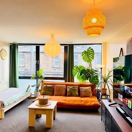 Lägenhet Centre Stylish 2-bedroom 2-bath