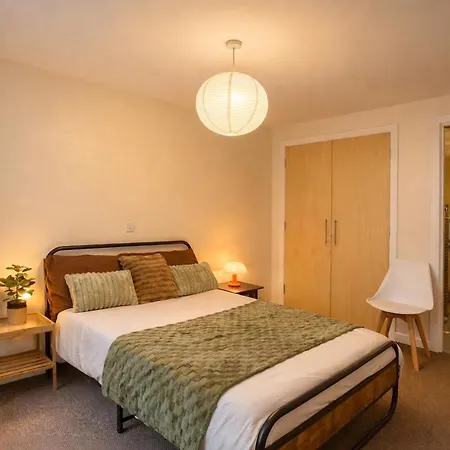 Lägenhet Centre Stylish 2-bedroom 2-bath
