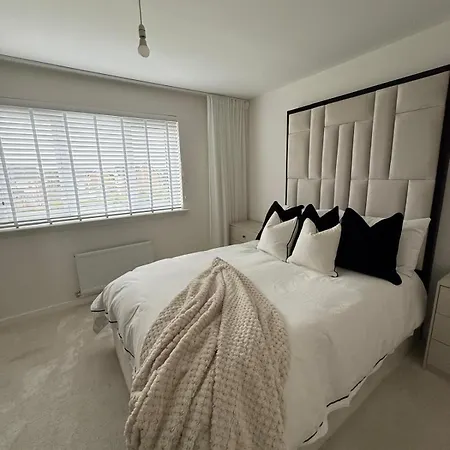Tatil Evi Luxury 3 Bedroom House With Free Parking *