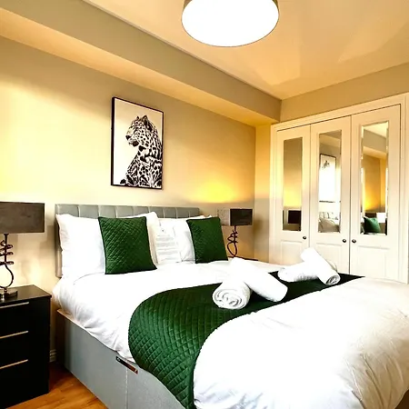 Daire The Canal Retreat - 2-bed & Parking Glasgow