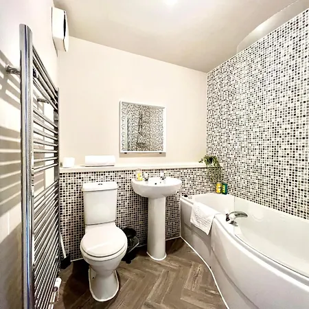 Daire The Canal Retreat - 2-bed & Parking Glasgow