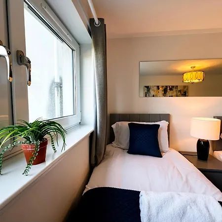 Apartament Cosy Glasgow Base With Free Parking & En-Suite Glasgow