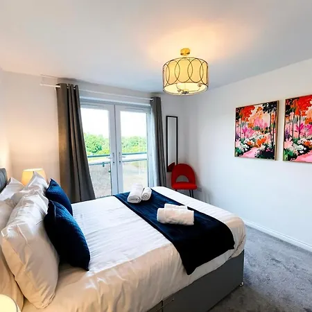 Apartament Cosy Glasgow Base With Free Parking & En-Suite
