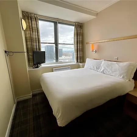 Britannia 3* Glasgow