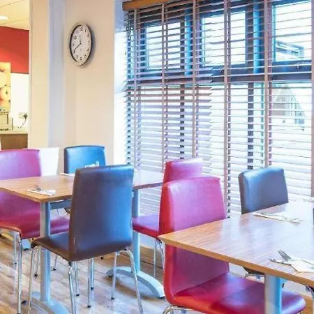 Travelodge Airport Glasgow