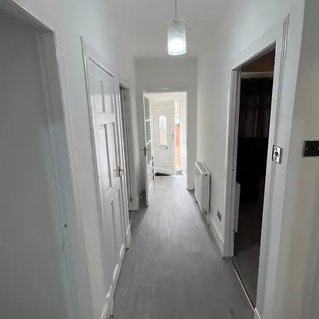 Glasgow Near Glasgow Green Hampden & City Centre بيت للعطل غلاسغو