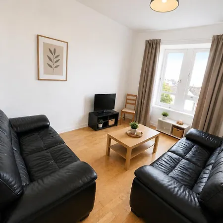 Apartament 5 Bed, Free Park Multiple Van, 1mile From Centre