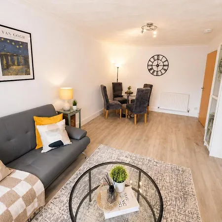 Apartament 2br West End, Sleeps 4, Free Parking Glasgow