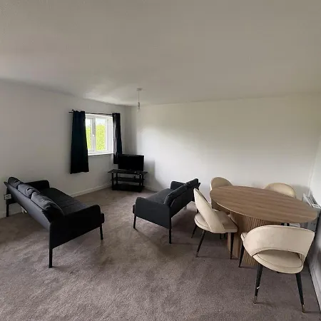 2br, Free Parking, Centre Apartment *