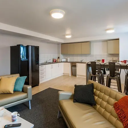 For Students Only - West Village Near Of Apartamento *